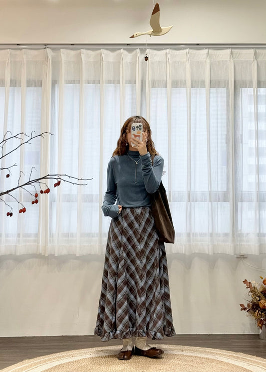 mona skirt ⛲️kira picks