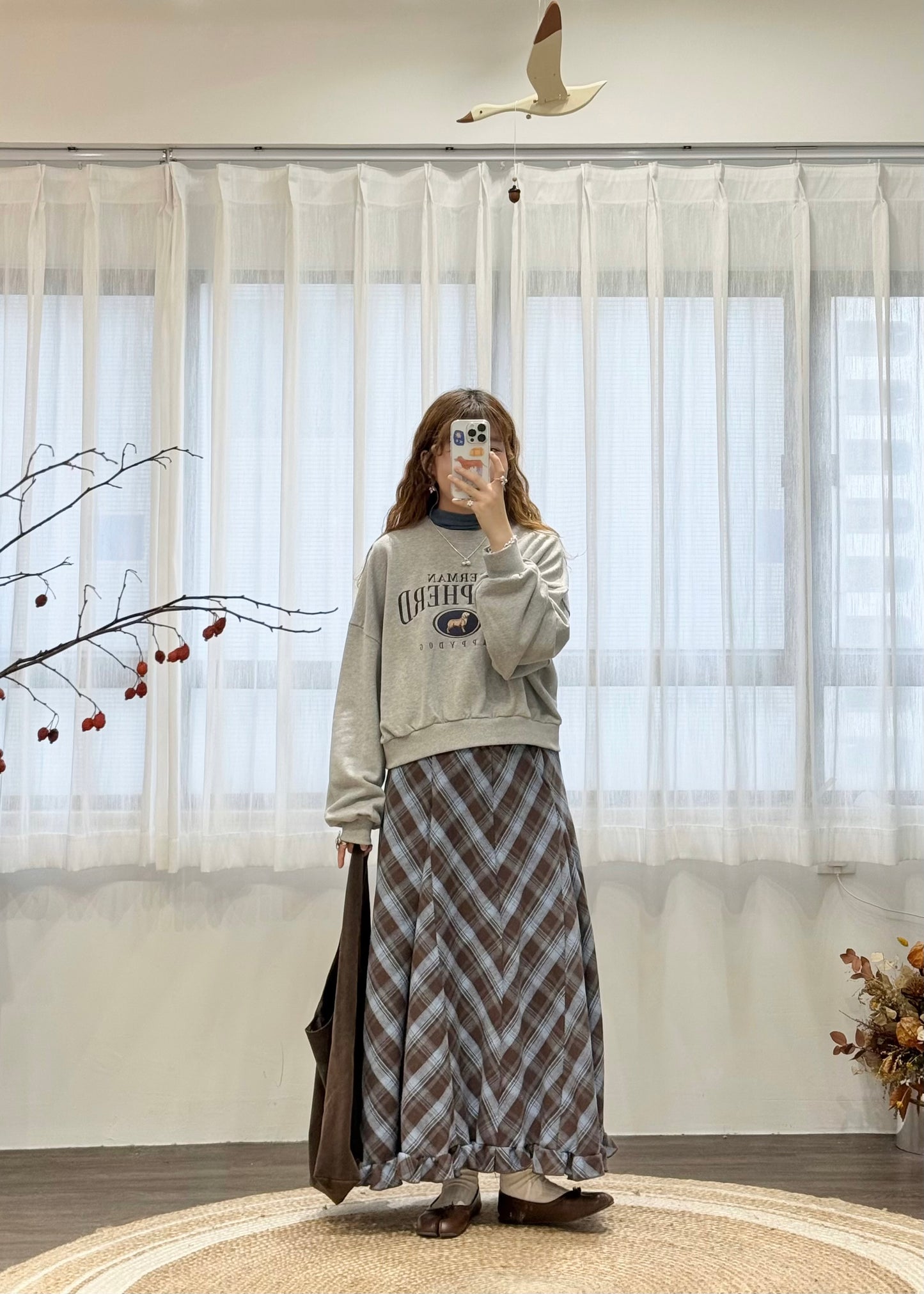 mona skirt ⛲️kira picks