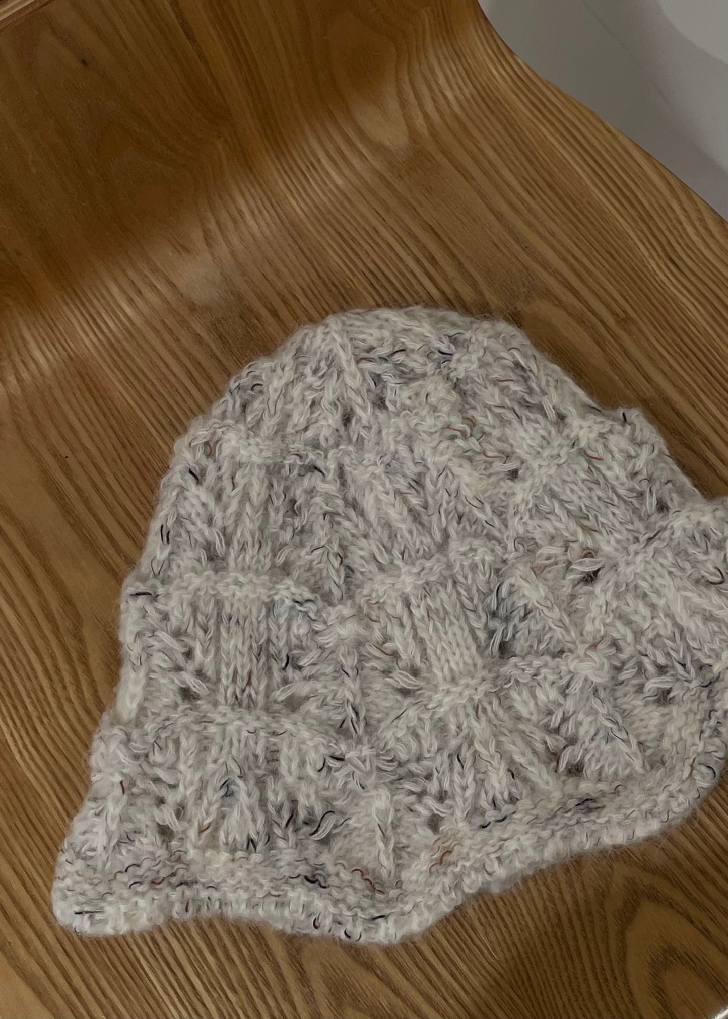 hay hat :10%wool