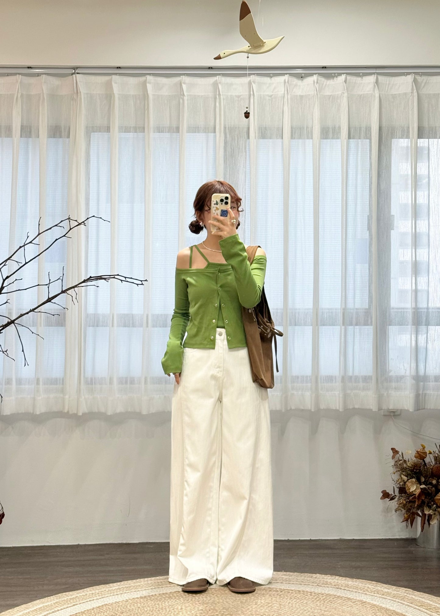 naomi outer